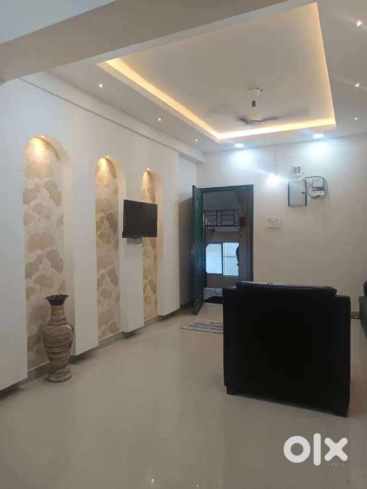 3bhk semi furnished flat Bamunimoida