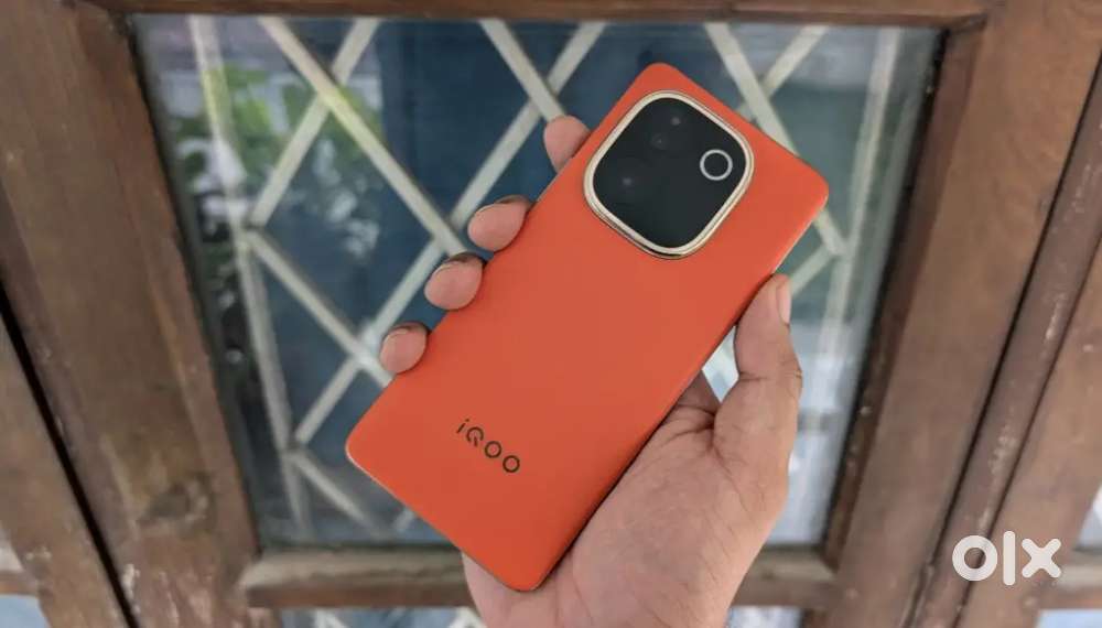 iQOO z9s pro under warranty bill box complete under 6 month warranty