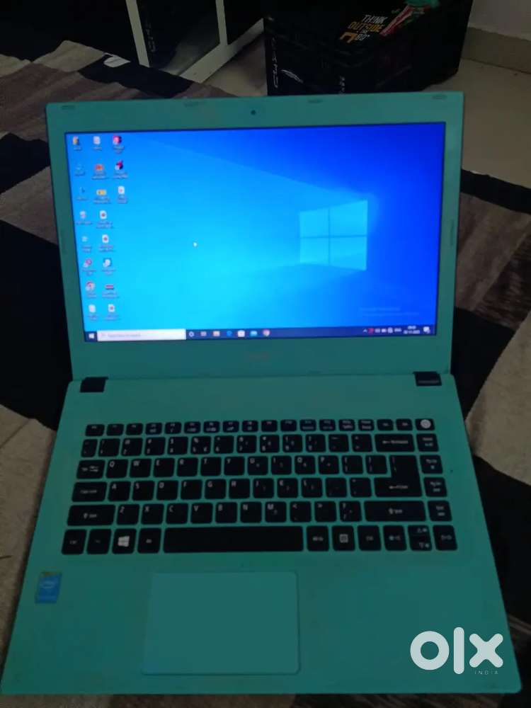 Leptop sell windows 10pro i3 Acer