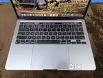 M1 Chipset 8GB Ram 512GB SSD Touchbar 13Inch Display Apple Macbook Pro