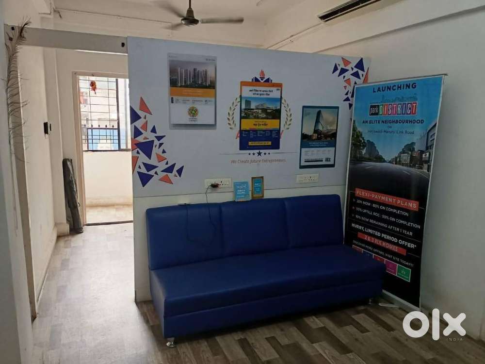 1100 Sqft Semi Furnished Office For Sale Near KM Hospital, Rasta Peth