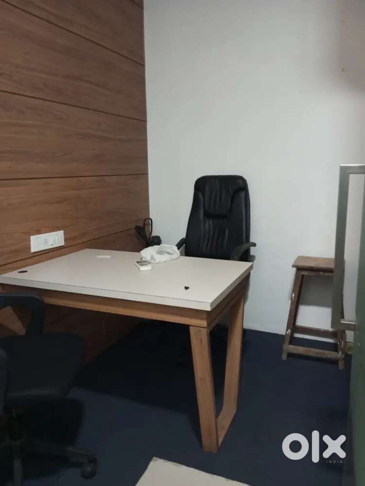 Fully furnished office available for rent in vashi.