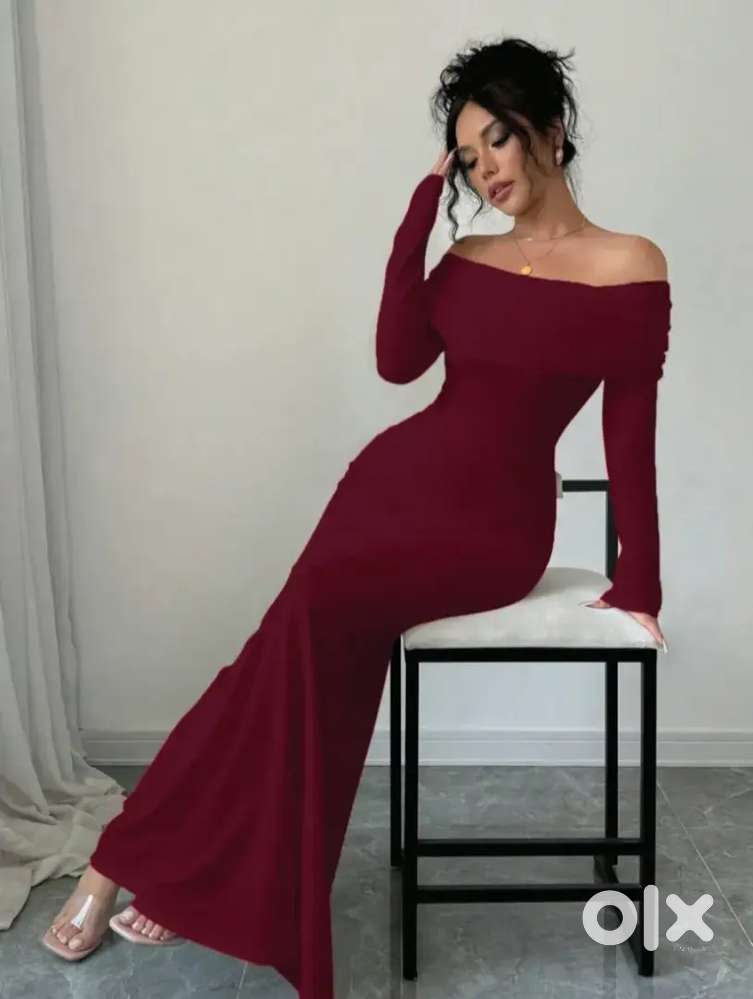 Maroon off shoulder mermaid maxi dress