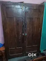 Almirah sale