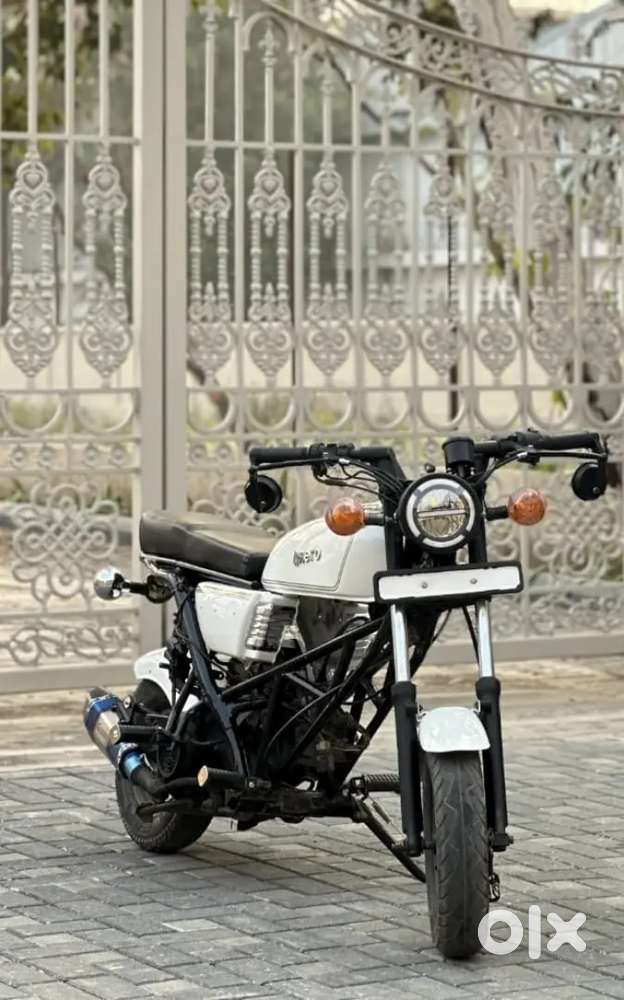 Fully modified bike maestro convert into cafe racer  paper clear mh20