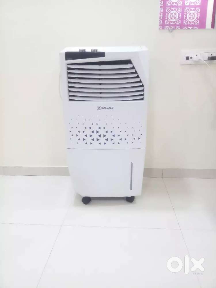 Bajaj cooler