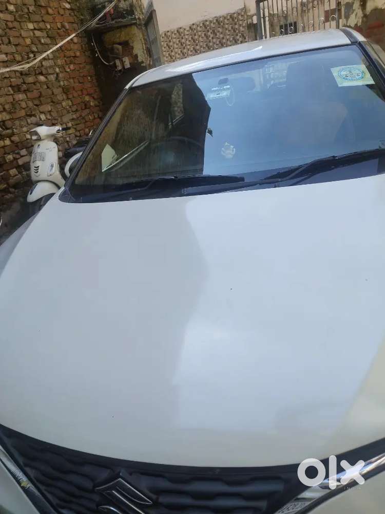 Baleno 1.2 aertic white colour