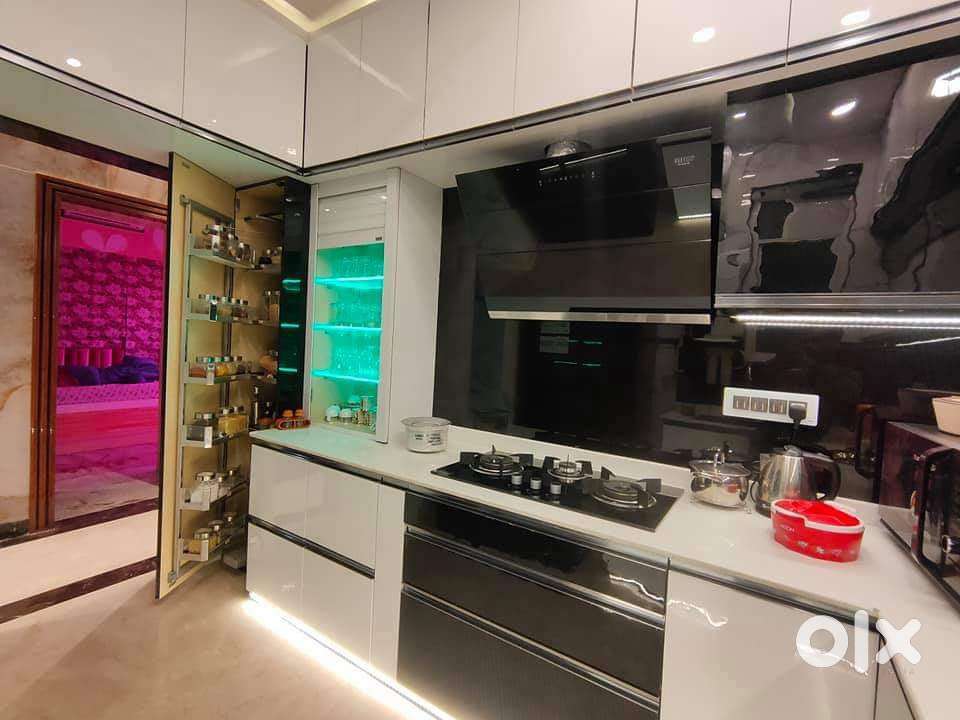 Interior Designer & Building Contractor