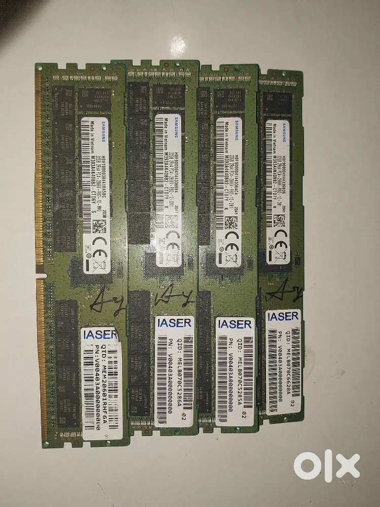 4× Samsung 32GB DDR4 ECC RDIMM Server RAM – 128GB Set (M393A4K40BB2)