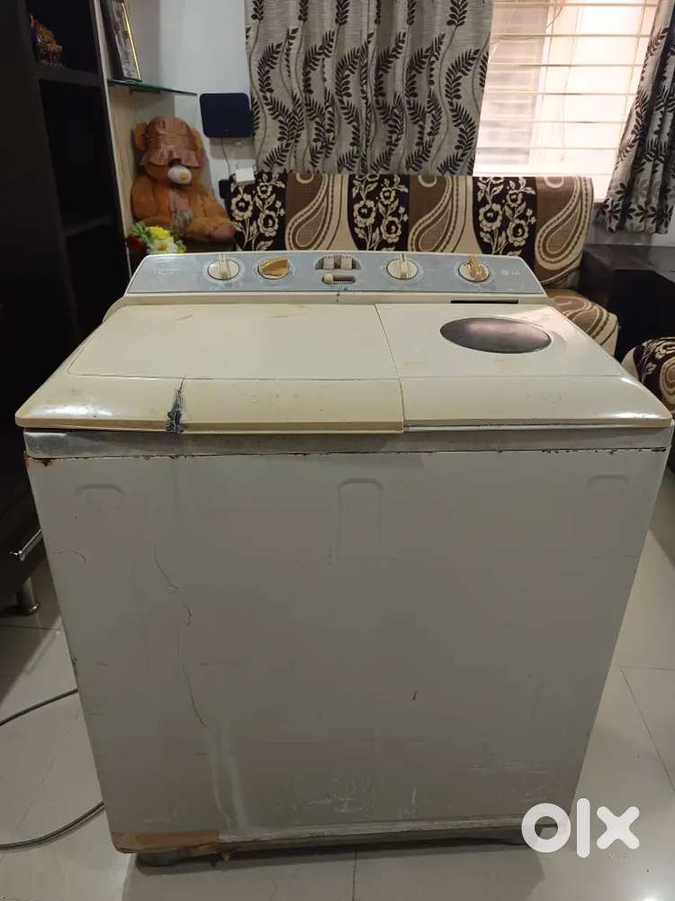 LG washing machine - Semi automatic