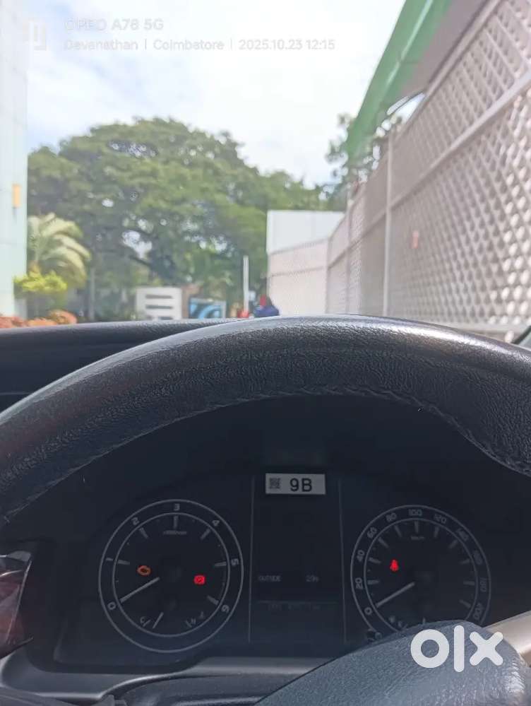 Car driver red taxi coimbatore