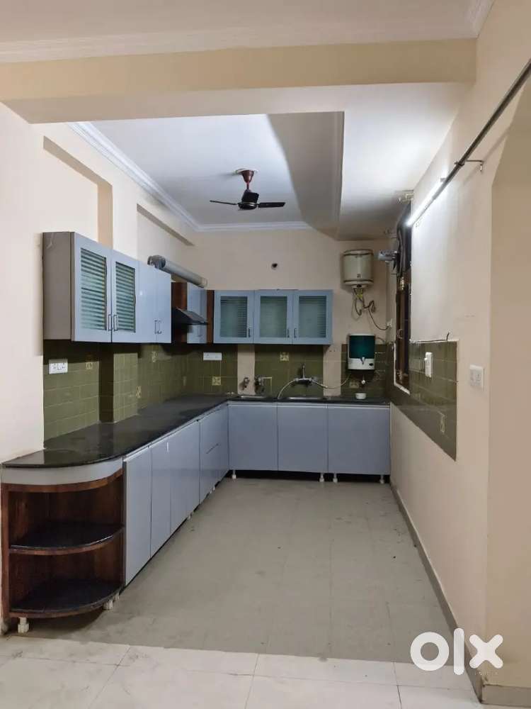 3bhk flat for sale on VIP road