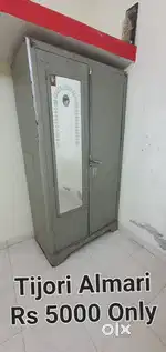 Tijori/Almari/Wardrobe/Furniture/BED