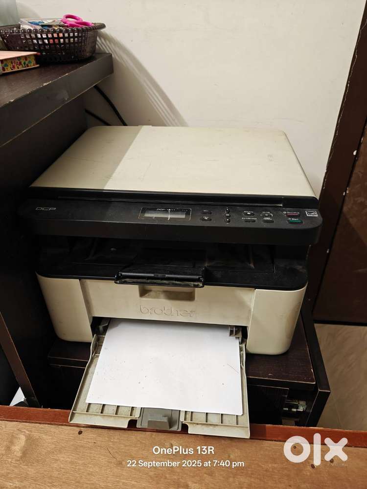 Brother dcp 1510 multi function laser printer