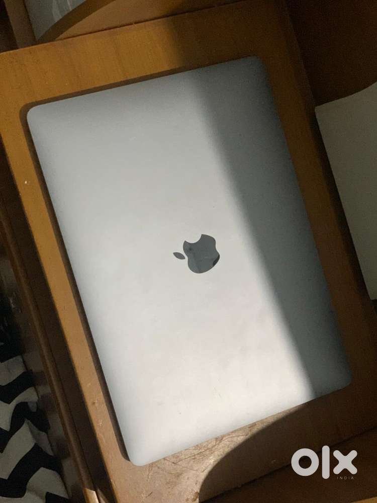 Macbook M1 air