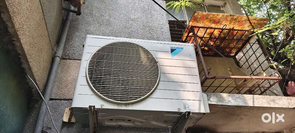 Daikin 1.5 ton