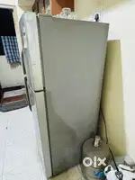 Moving out:Samsung double door fridge for sale