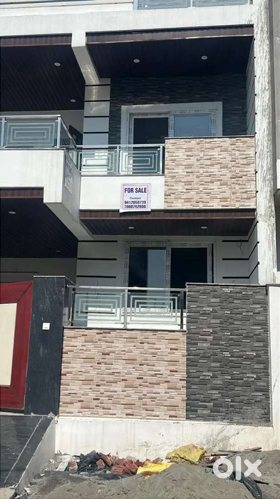 Duplex house 133 gaj in rashewar phase 1 near IT park sd road