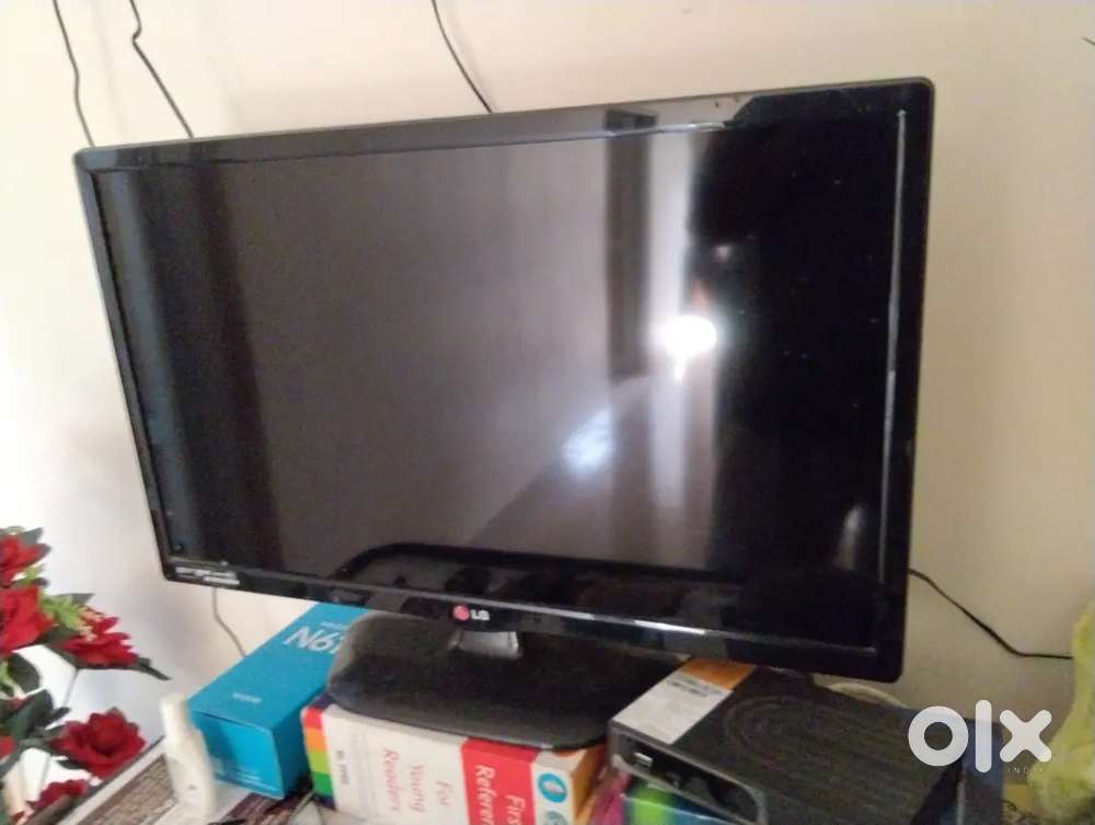 LG LED tv (24