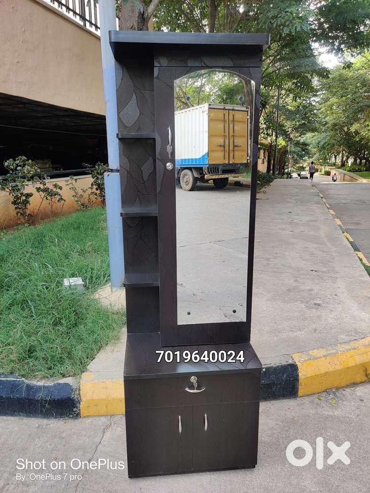 Newly made Dressing table just for 3499