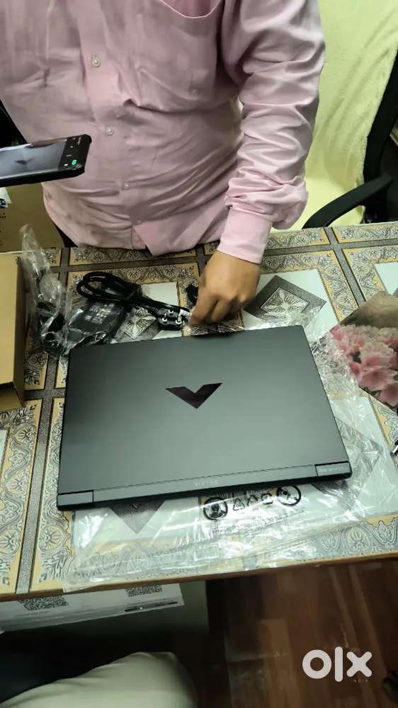Hp victus laptop one month old Intel core