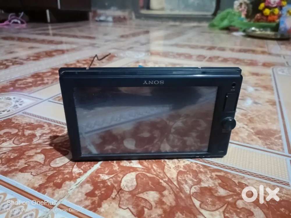Sony Car Stereo XAV - 1000