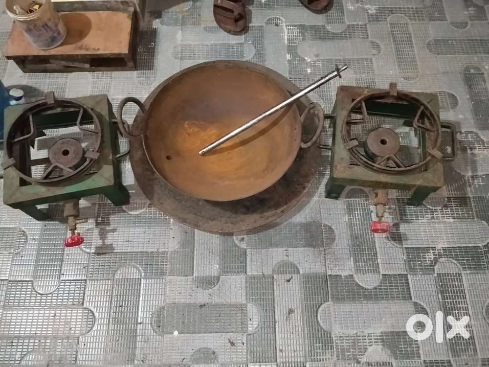 लोहा का चूल्हा, लोहा का कढ़ाई, लोहे का तवा, लाइटर, एल्युमिनीयम परात ,