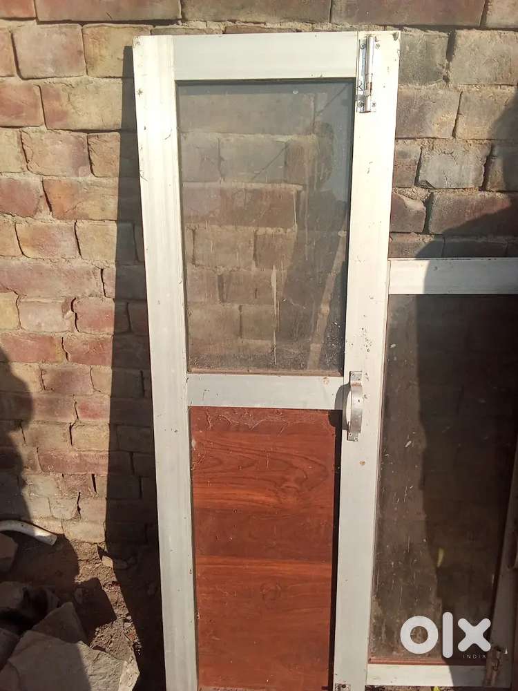 ਰਸੋਈ ਅਤੇ ਕਮਰੇ ਦੀ ਖਿੜਕੀ ਦੀ ਚੁਗਾਠ