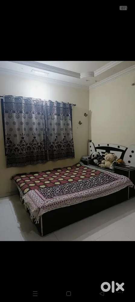 Looking for female replacement in 2 BHK furnished flat