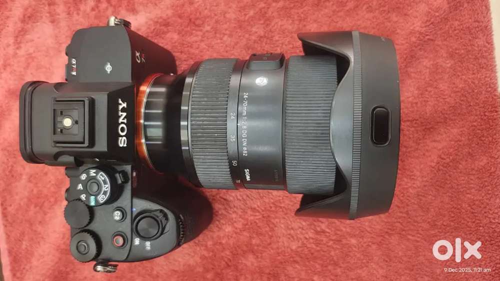 Sony 7r5 camera