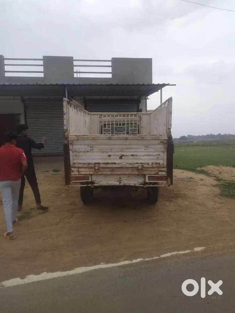 Mai 4 velar draver hu muche jald kam chahiye