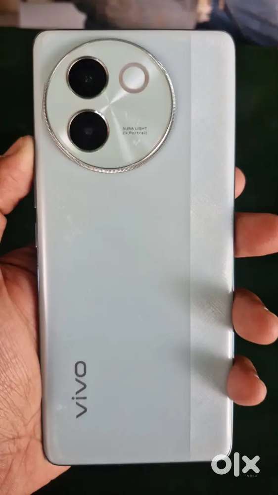Vivo mobile v30e model