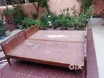 Saguan Wood Double Bed