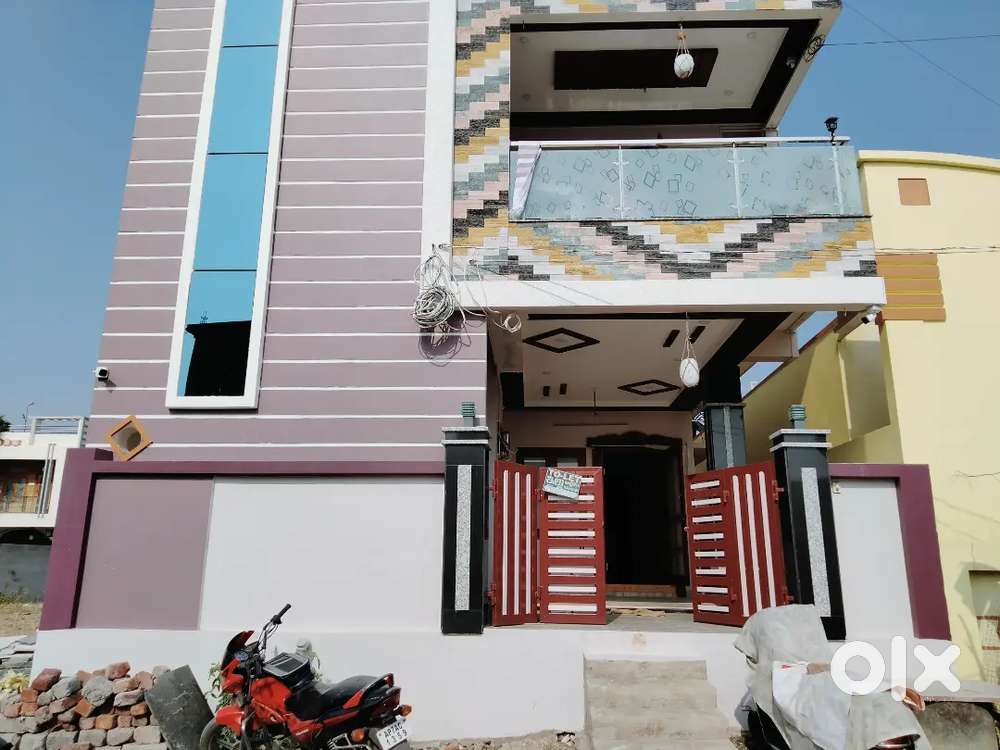 Independent house for Rent, road opposite Vijay Digital