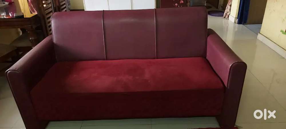 Good quality Sofa Set of MCL Officer