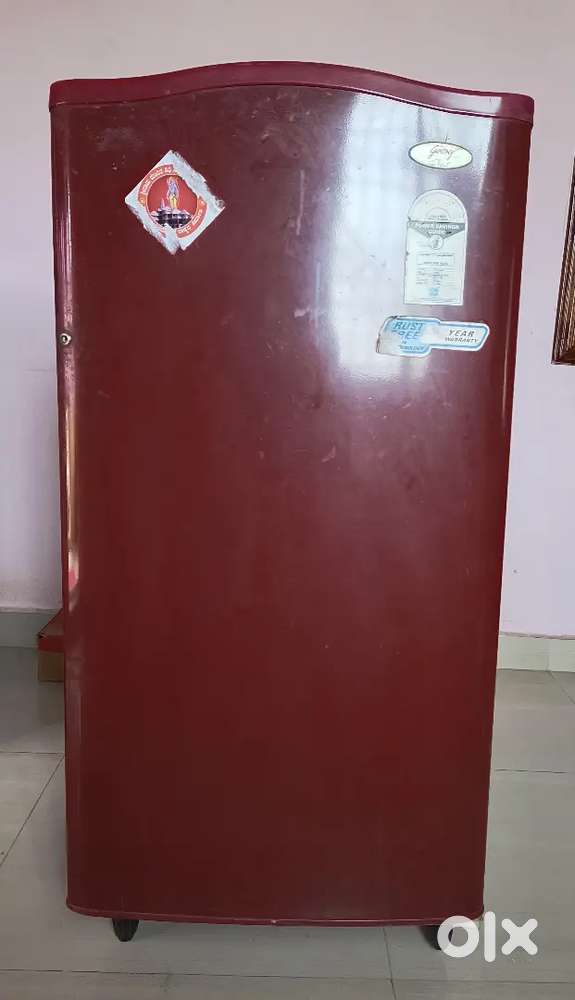 Godrej Single Door Refrigerator (Non-Working) - Good Exterior