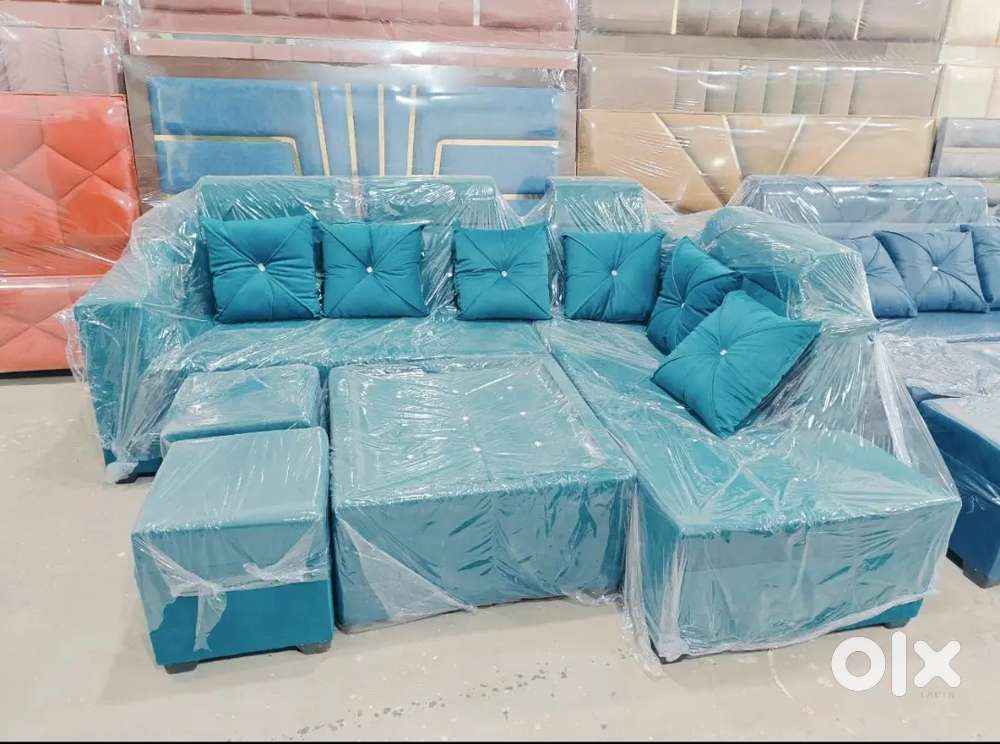 Brand new L-Shape sofa Bhondsi