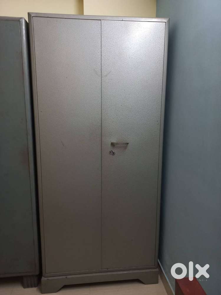 Steel Almirah for clothes Big size with partitions