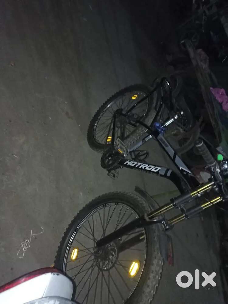 26x3.00 farnt shoker dabale disc