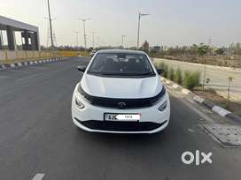 Tata Altroz 2024 CNG & Hybrids Well Maintained