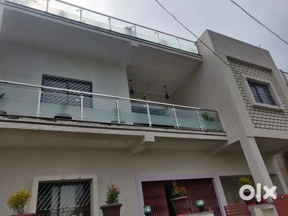 Ye duplex kanke prem nagar me new banakar builder k dwara sale par hai