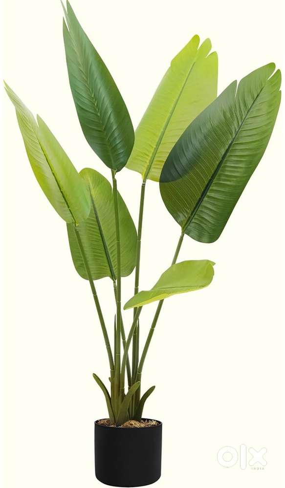 Artificial banana plant