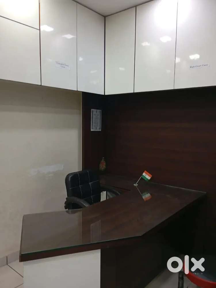 BOSS CABIN WORK-STATION-10 FURNISHED OFFICE AT RENT M.G ROAD INDORE