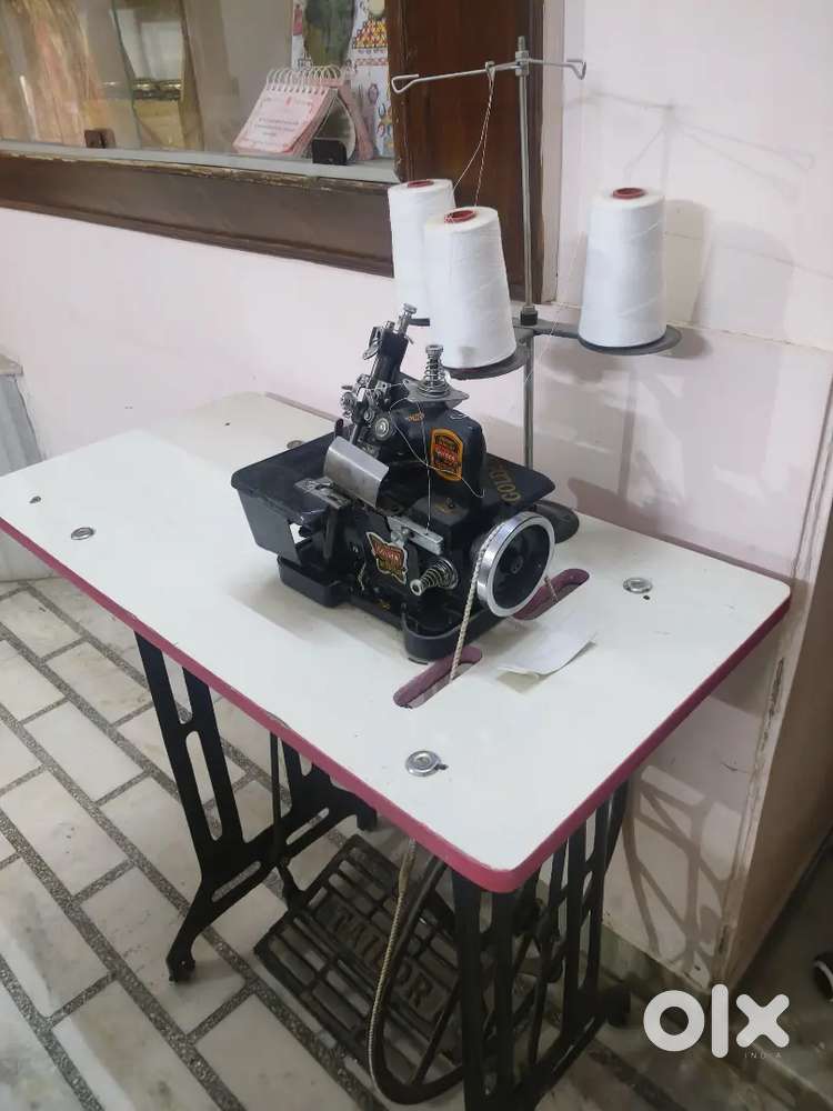 Interlock Machine, 2 dummy Mannequin, stand