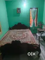 1BHK, 2nd floor – ideal for single working/student woman.