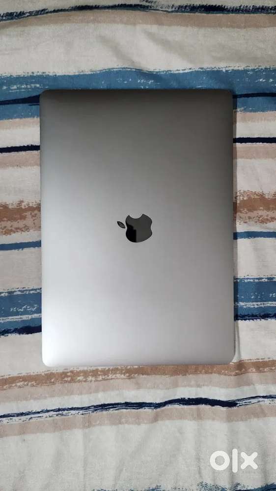 Apple macbook air M1 256 GB