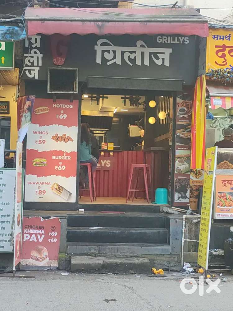 Commercial Shop in Prime Location