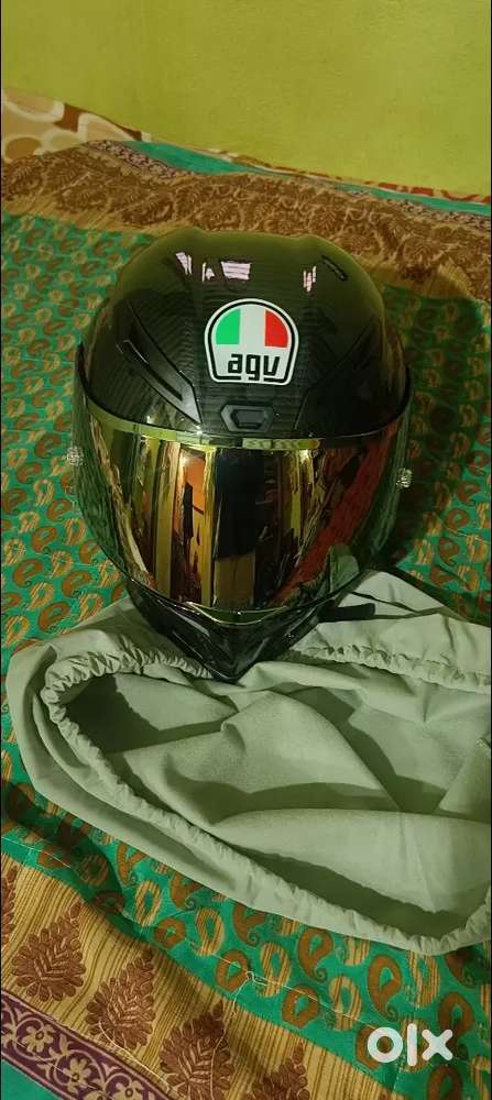 AGV pista carbon racing helmet