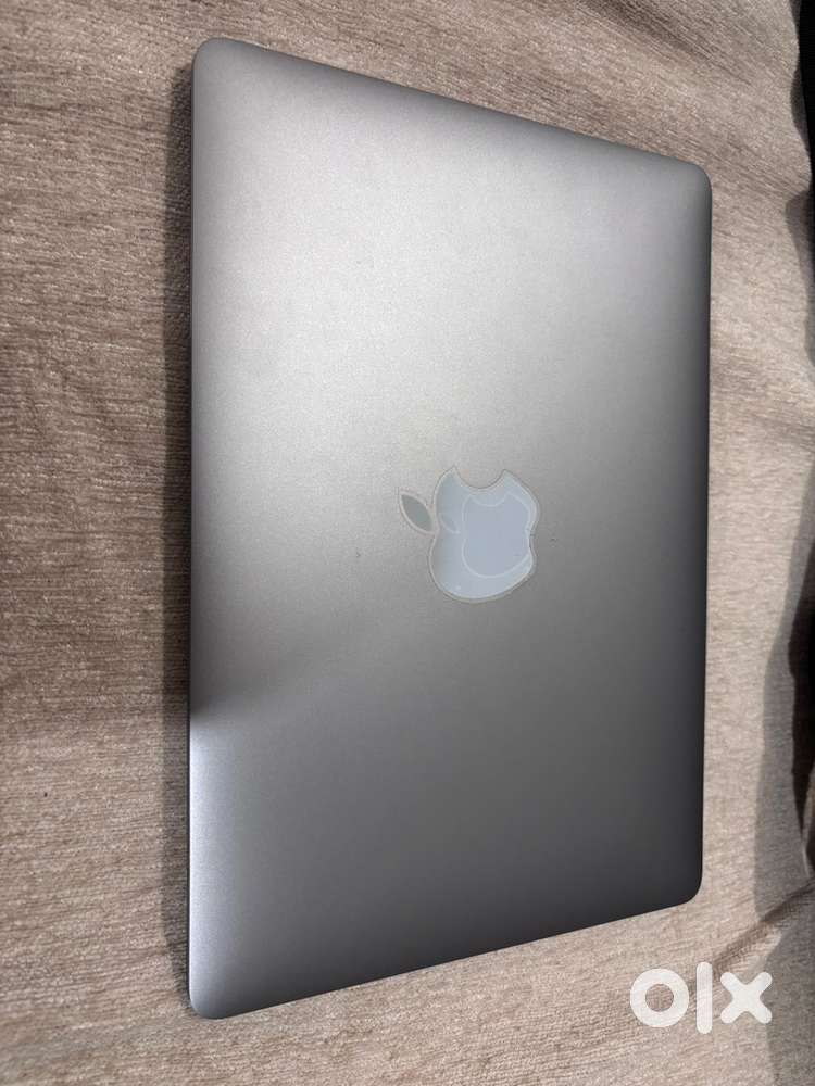 Apple Macbook Air M1