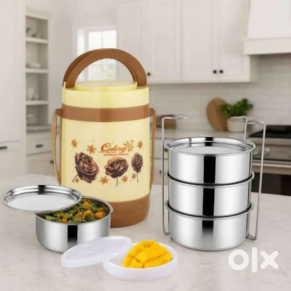 Calvy Brand new 5 container Lunch box